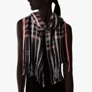 PrAna Scarf